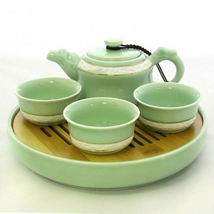 Чайный сервиз с подставкой Цин Цы Тао Цзу, фарфор
