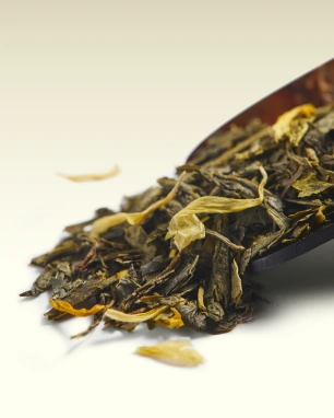 картинка Зеленый чай TWG Tea Geisha Blossom / Зелёный чай с южными фруктами, туба (100 гр) от интернет магазина